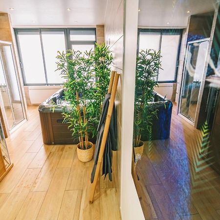 O temps suspendu sauna et jacuzzi Reims Extérieur photo