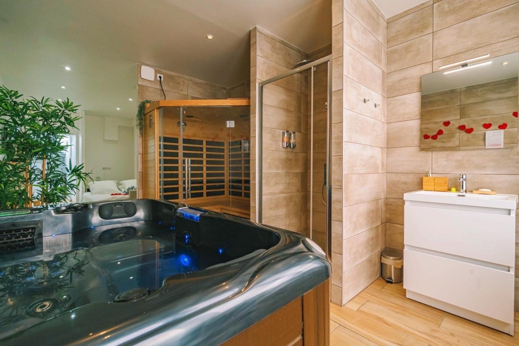 O temps suspendu sauna et jacuzzi Reims Extérieur photo