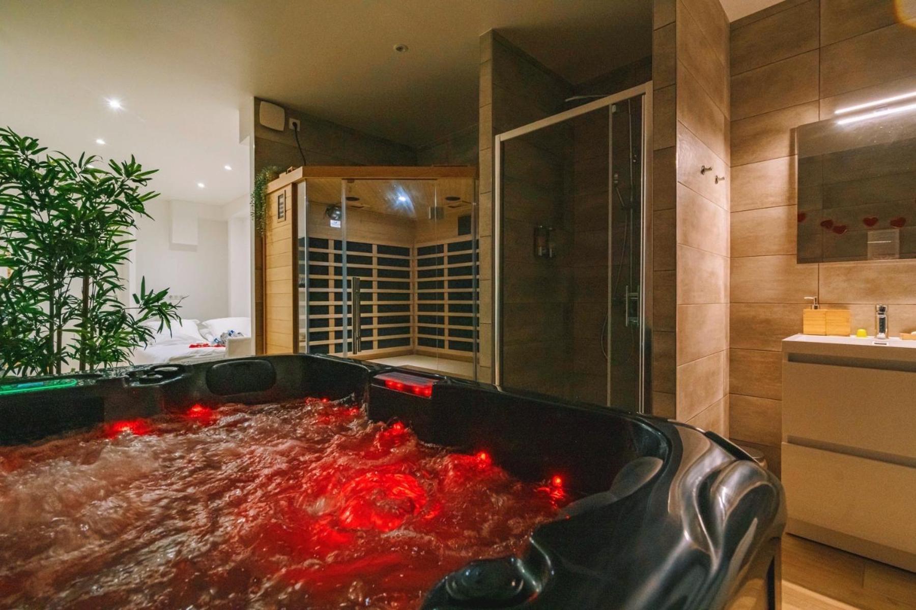 O temps suspendu sauna et jacuzzi Reims Extérieur photo